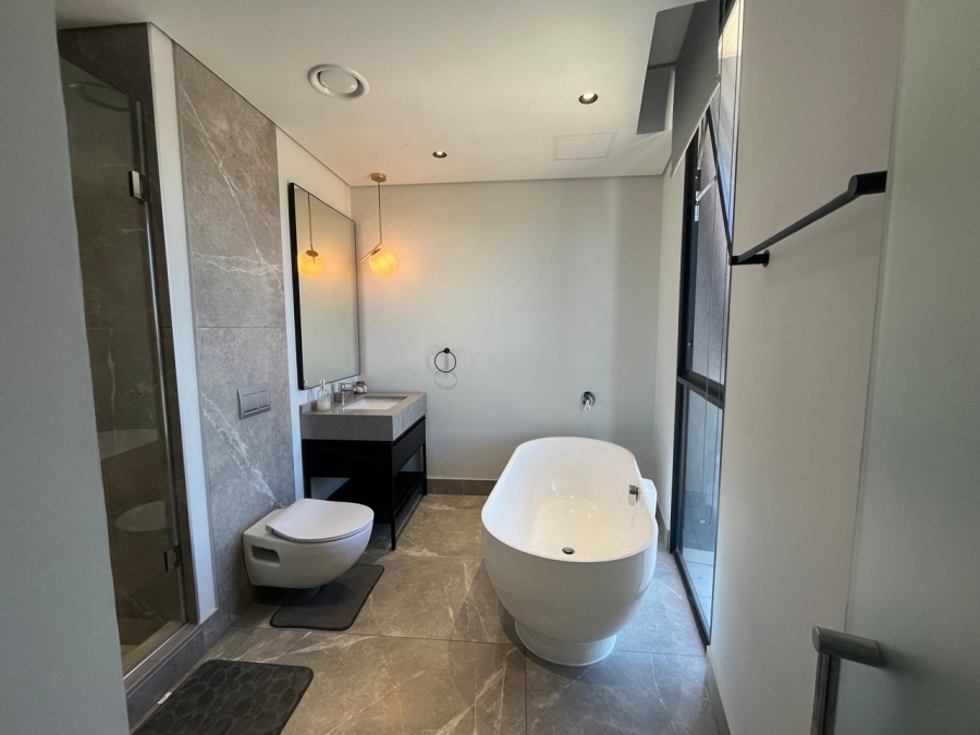 2 Bedroom Property for Sale in Waterfall Gauteng