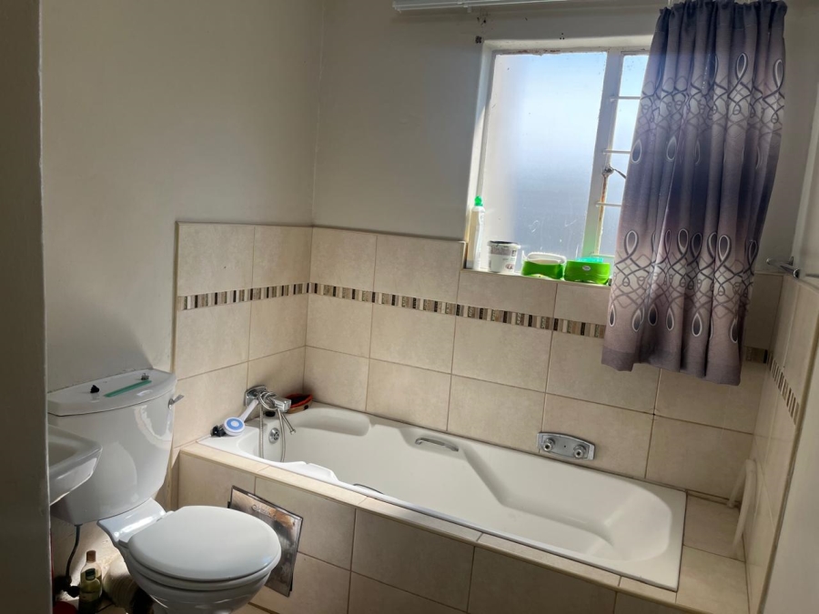 3 Bedroom Property for Sale in Halfway Gardens Gauteng
