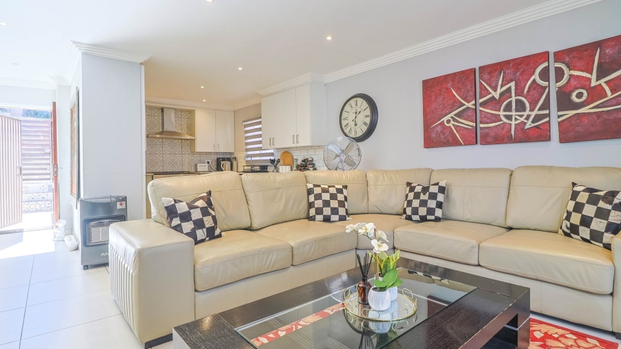 3 Bedroom Property for Sale in Bassonia Gauteng