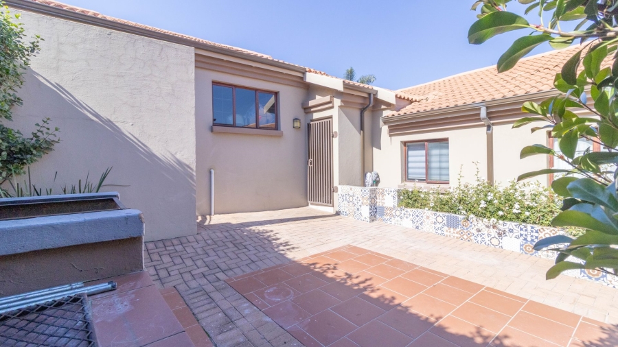 3 Bedroom Property for Sale in Bassonia Gauteng