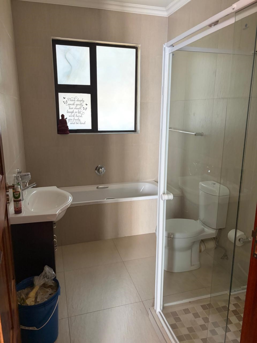 6 Bedroom Property for Sale in Glenvista Gauteng