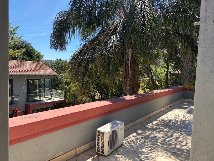 6 Bedroom Property for Sale in Glenvista Gauteng