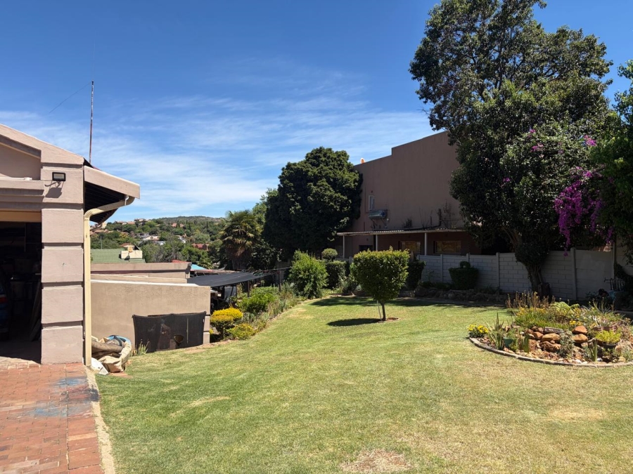 3 Bedroom Property for Sale in Mulbarton Gauteng