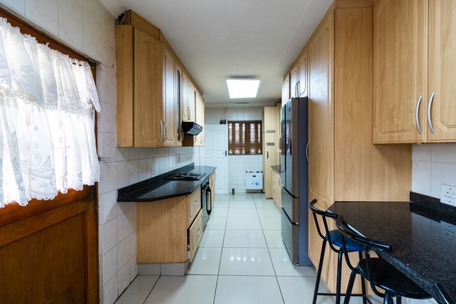 3 Bedroom Property for Sale in Mulbarton Gauteng