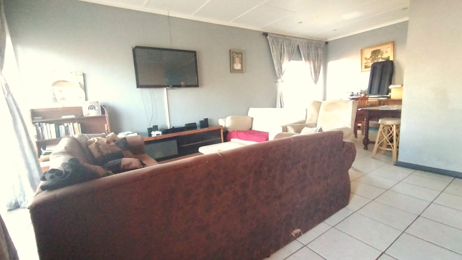 3 Bedroom Property for Sale in Greenhills Gauteng