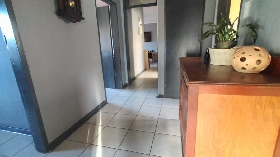3 Bedroom Property for Sale in Greenhills Gauteng