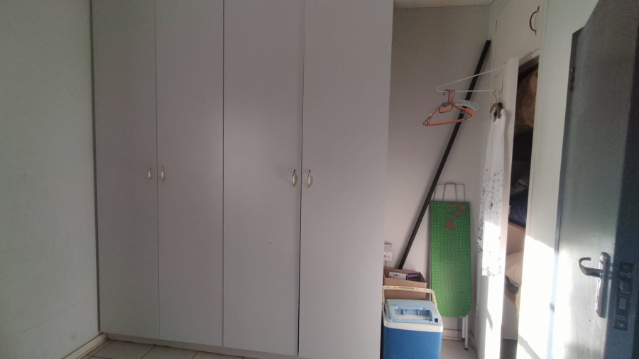 3 Bedroom Property for Sale in Greenhills Gauteng