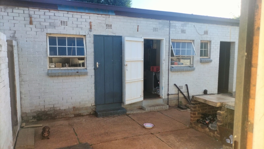 3 Bedroom Property for Sale in Greenhills Gauteng