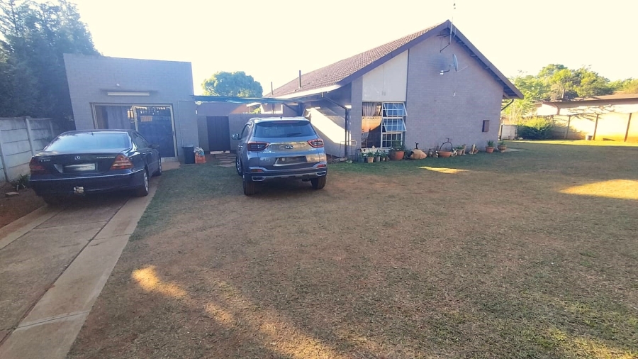 3 Bedroom Property for Sale in Greenhills Gauteng