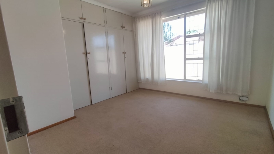 3 Bedroom Property for Sale in Eike Park Gauteng
