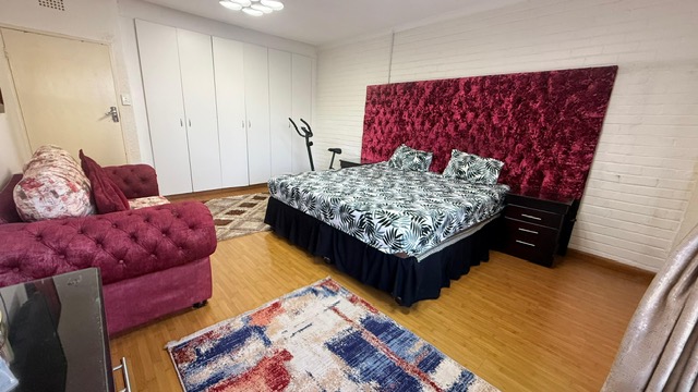 2 Bedroom Property for Sale in Crown Gardens Gauteng
