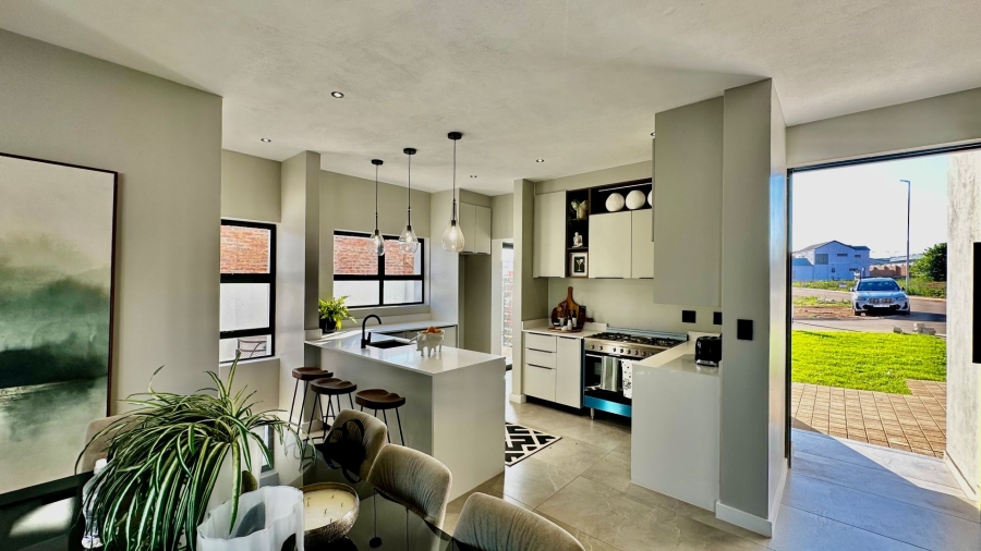 4 Bedroom Property for Sale in Fountainbrook Estate Gauteng