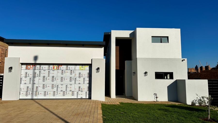 4 Bedroom Property for Sale in Fountainbrook Estate Gauteng