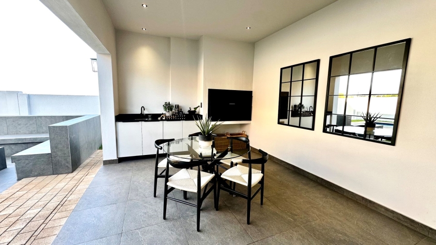 4 Bedroom Property for Sale in Fountainbrook Estate Gauteng