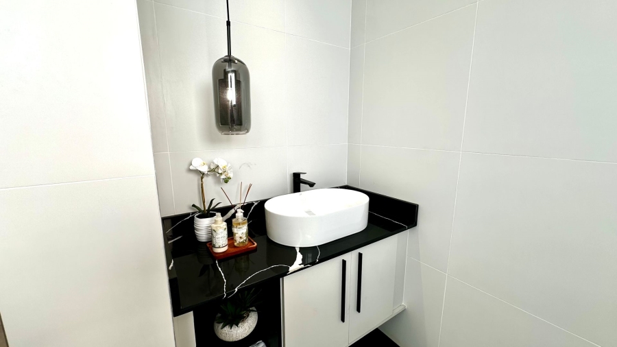 4 Bedroom Property for Sale in Fountainbrook Estate Gauteng