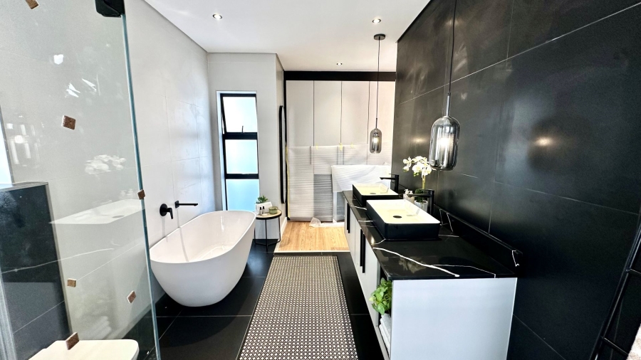 4 Bedroom Property for Sale in Fountainbrook Estate Gauteng