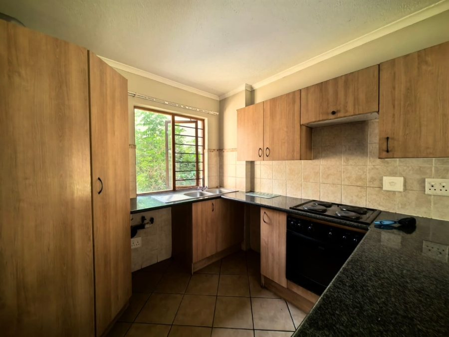 2 Bedroom Property for Sale in Montana Tuine Gauteng