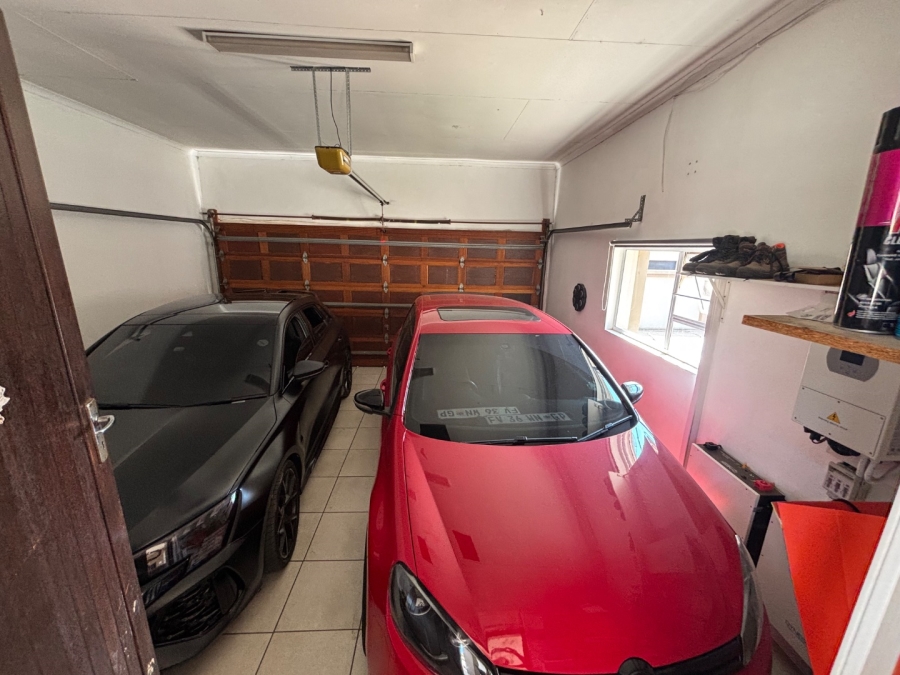 3 Bedroom Property for Sale in Magalieskruin Gauteng