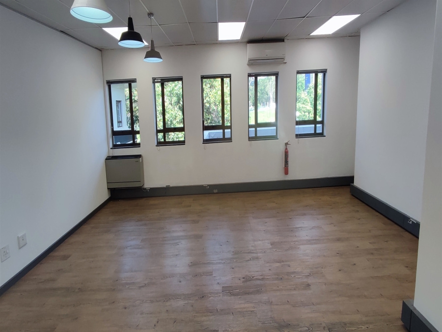 To Let Commercial Property for Rent in Hyde Park Gauteng