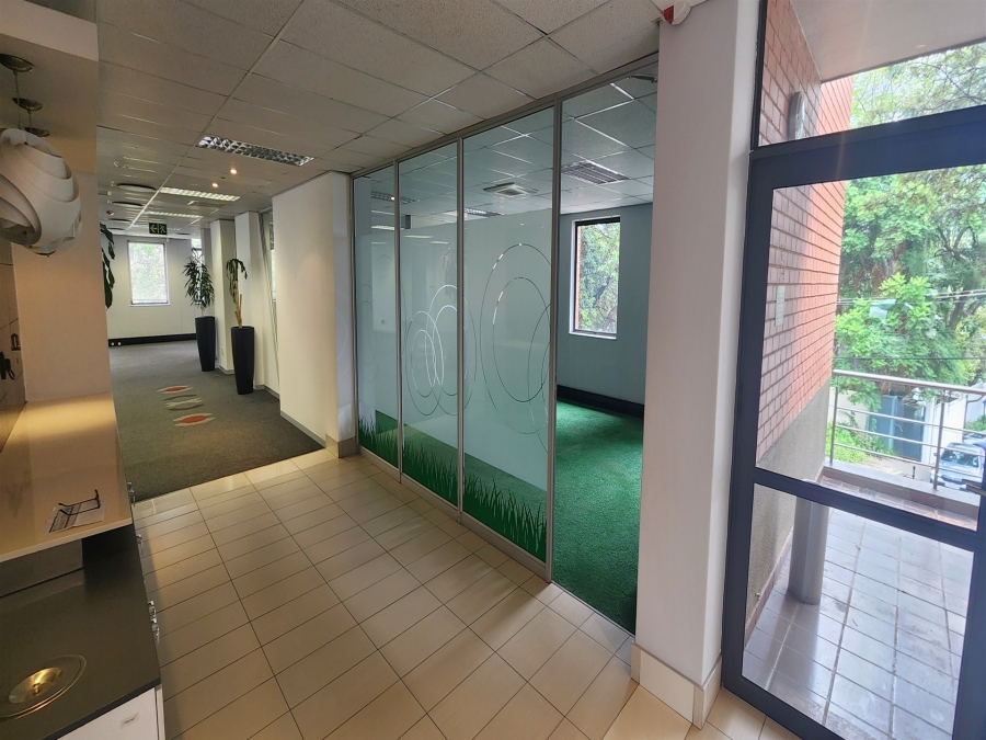 To Let Commercial Property for Rent in Wierda Valley Gauteng