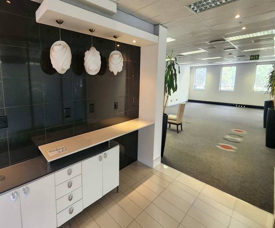 To Let Commercial Property for Rent in Wierda Valley Gauteng