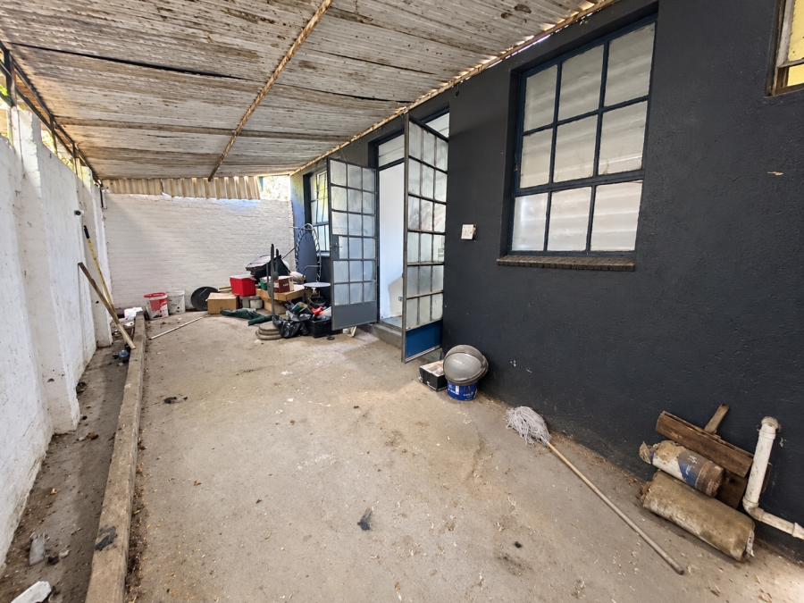 To Let Commercial Property for Rent in Halfway House Gauteng