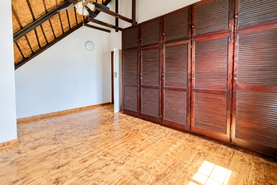 To Let 4 Bedroom Property for Rent in Vorna Valley Gauteng