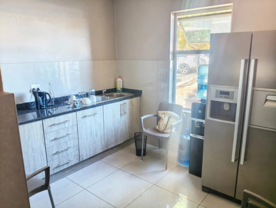 Commercial Property for Sale in Sunderland Ridge Gauteng