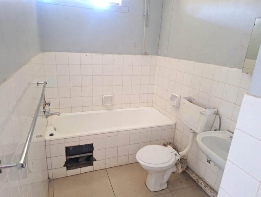 2 Bedroom Property for Sale in Muckleneuk Gauteng