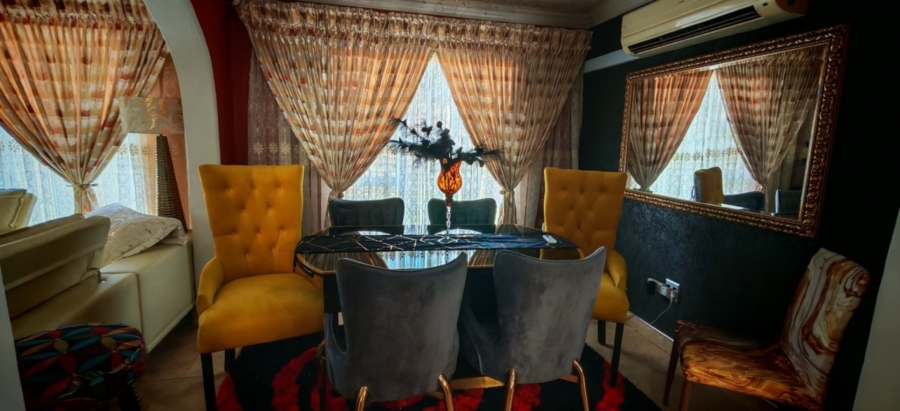 4 Bedroom Property for Sale in Alveda Park Gauteng