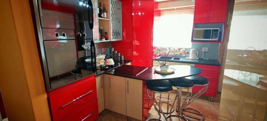 4 Bedroom Property for Sale in Alveda Park Gauteng