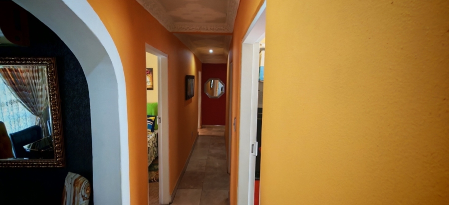 4 Bedroom Property for Sale in Alveda Park Gauteng