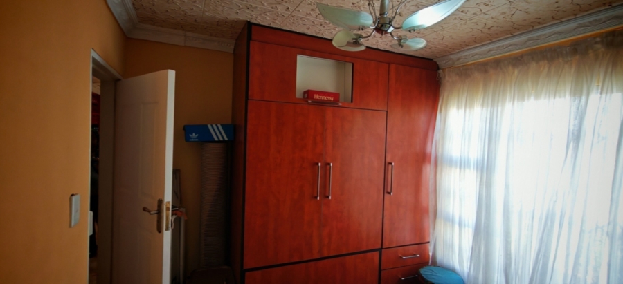 4 Bedroom Property for Sale in Alveda Park Gauteng