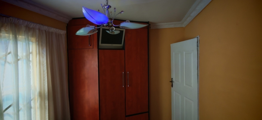 4 Bedroom Property for Sale in Alveda Park Gauteng