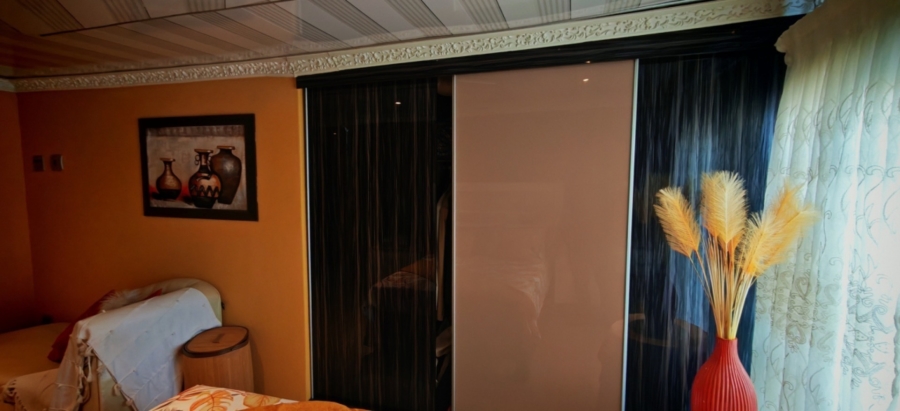 4 Bedroom Property for Sale in Alveda Park Gauteng