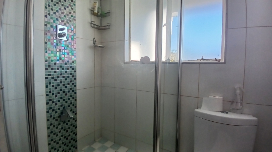 2 Bedroom Property for Sale in Oakdene Gauteng