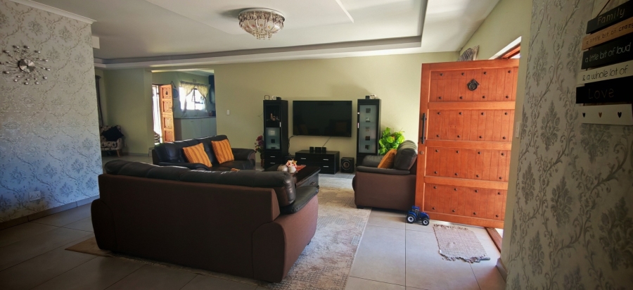 4 Bedroom Property for Sale in Kibler Park Gauteng
