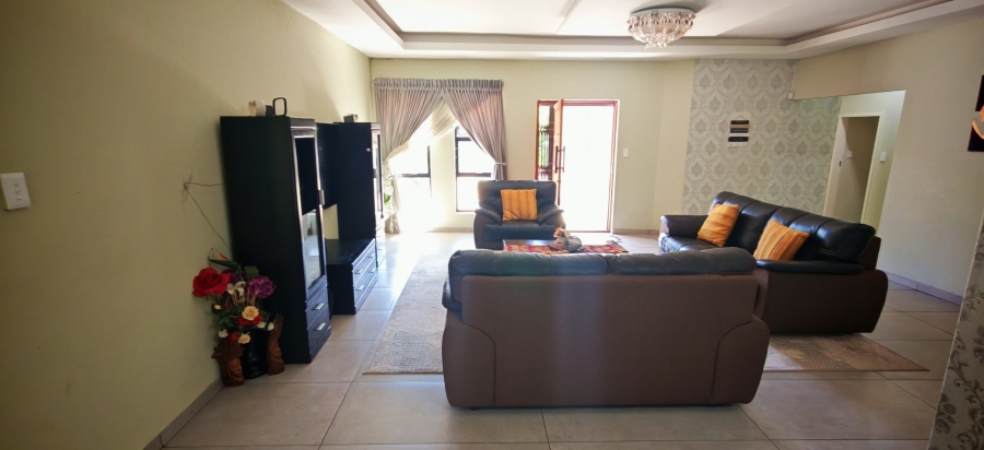 4 Bedroom Property for Sale in Kibler Park Gauteng