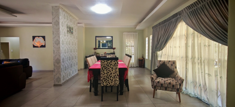 4 Bedroom Property for Sale in Kibler Park Gauteng