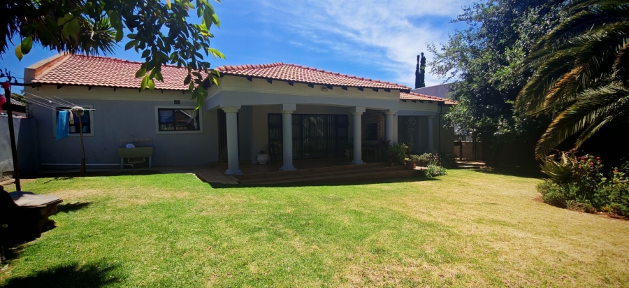 4 Bedroom Property for Sale in Kibler Park Gauteng