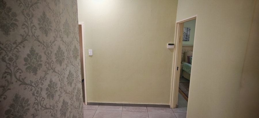 4 Bedroom Property for Sale in Kibler Park Gauteng