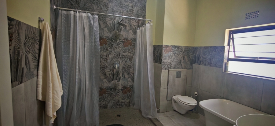 4 Bedroom Property for Sale in Kibler Park Gauteng