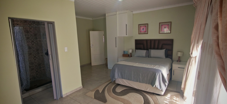 4 Bedroom Property for Sale in Kibler Park Gauteng