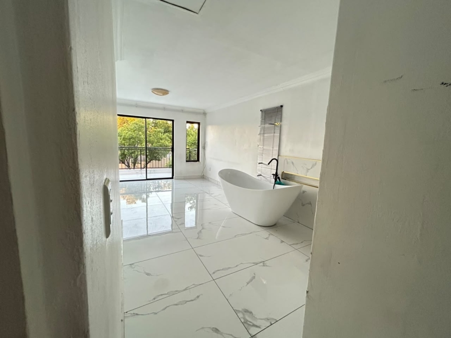 To Let 2 Bedroom Property for Rent in Carlswald Gauteng
