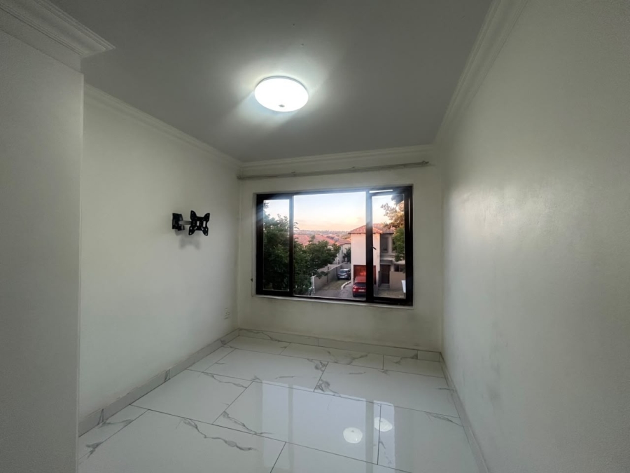 To Let 2 Bedroom Property for Rent in Carlswald Gauteng