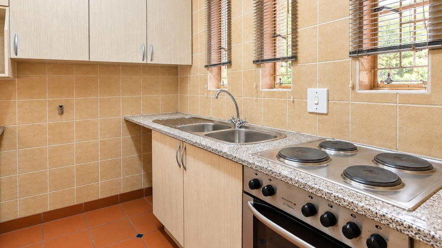 2 Bedroom Property for Sale in Doornpoort Gauteng