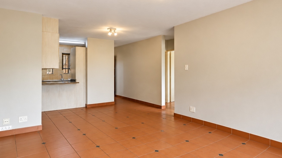 2 Bedroom Property for Sale in Doornpoort Gauteng