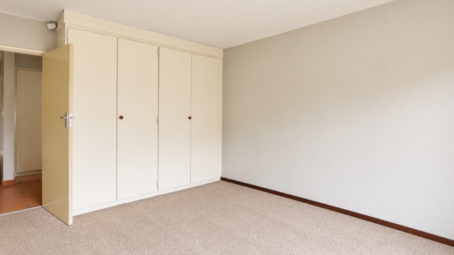 2 Bedroom Property for Sale in Doornpoort Gauteng