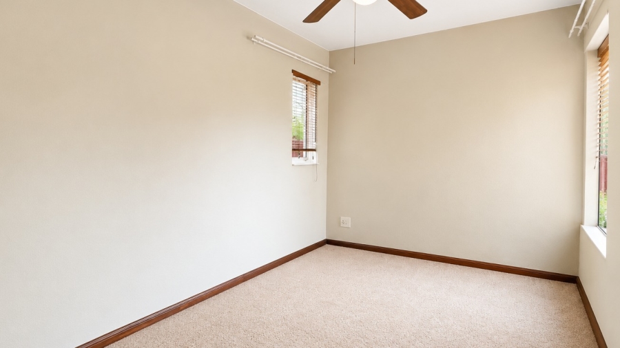 2 Bedroom Property for Sale in Doornpoort Gauteng