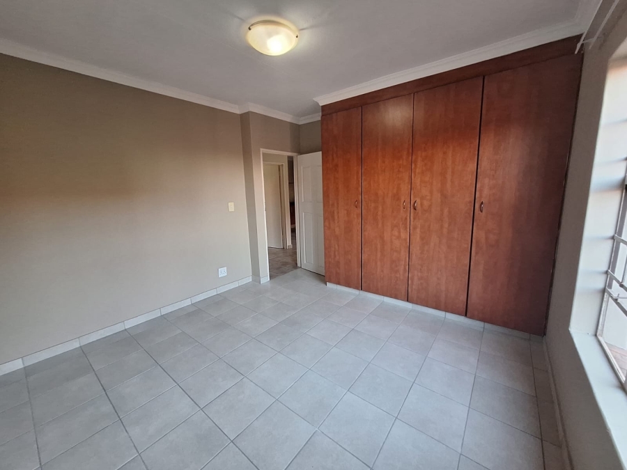 2 Bedroom Property for Sale in Montana Gauteng